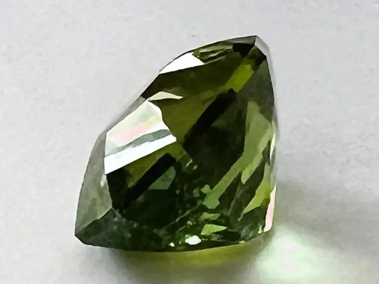 13.7ct Oval Mint Green Tourmaline Gemstone