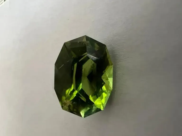 13.7ct Oval Mint Green Tourmaline Gemstone