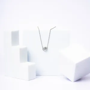 925 Sterling Silver Classic Solitaire Pendant AUS-657