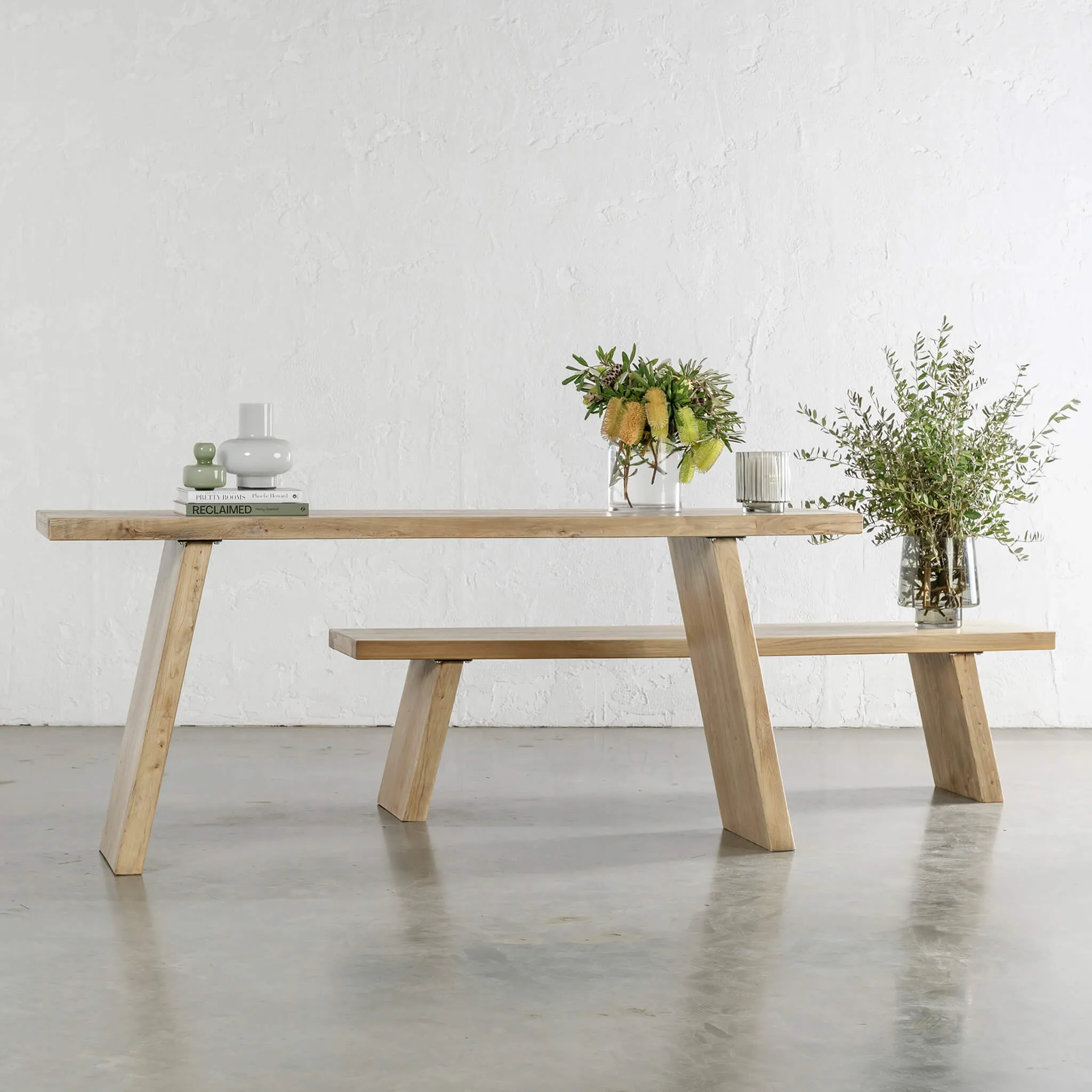 CAPRETTA ELM BENCH  |  230CM  |  BLEACHED BRISTLE