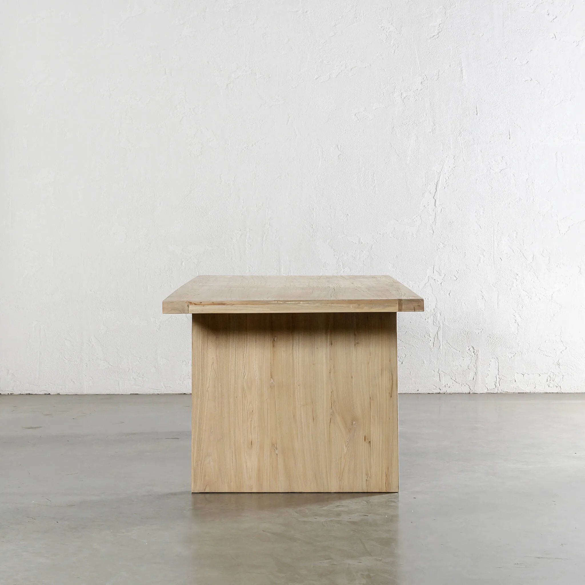 CAPRETTA ELM DINING TABLE  |  210CM  |  BLEACHED BRISTLE