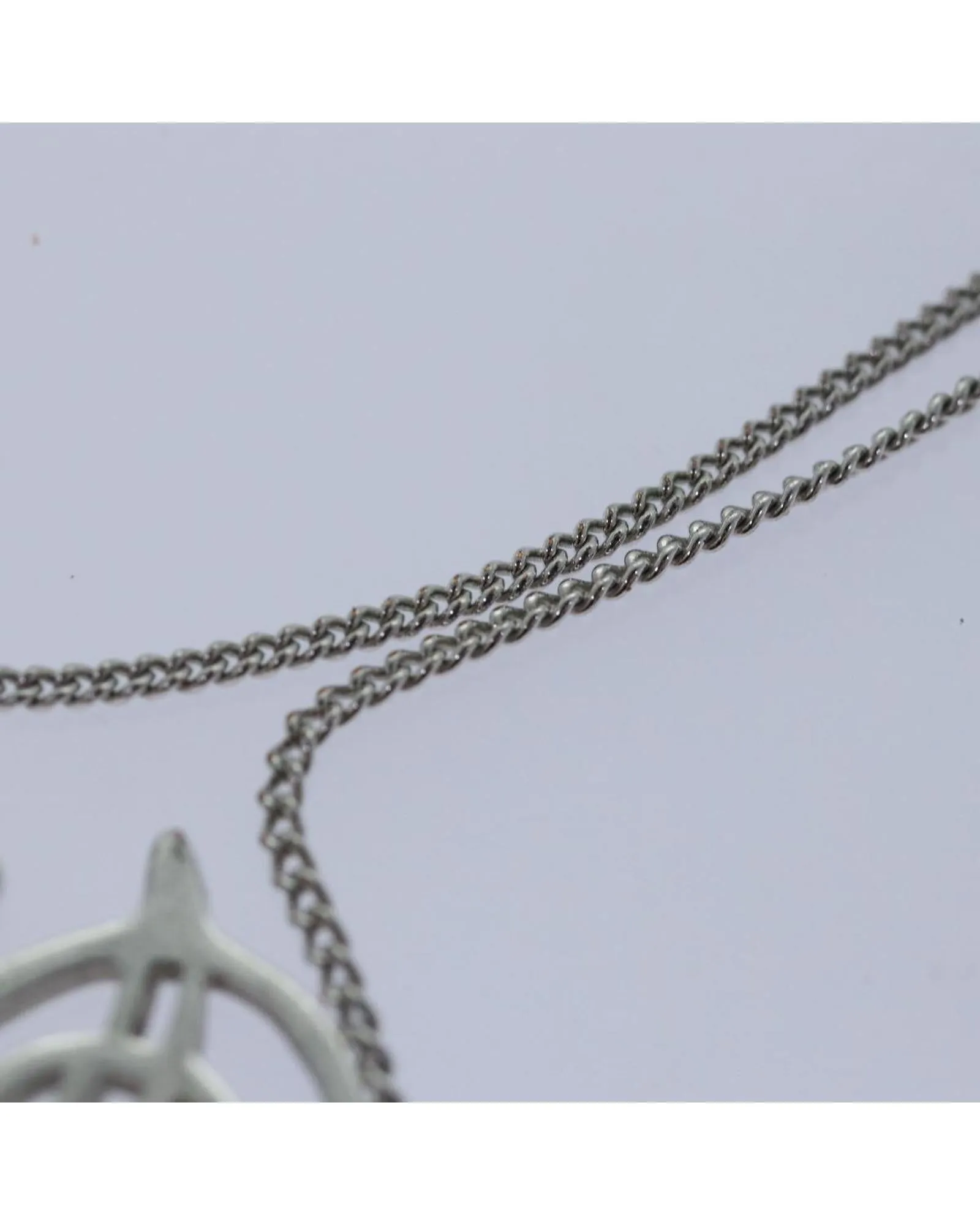 Elegant Metal Bracelet with Item Box and Subtle Scratches