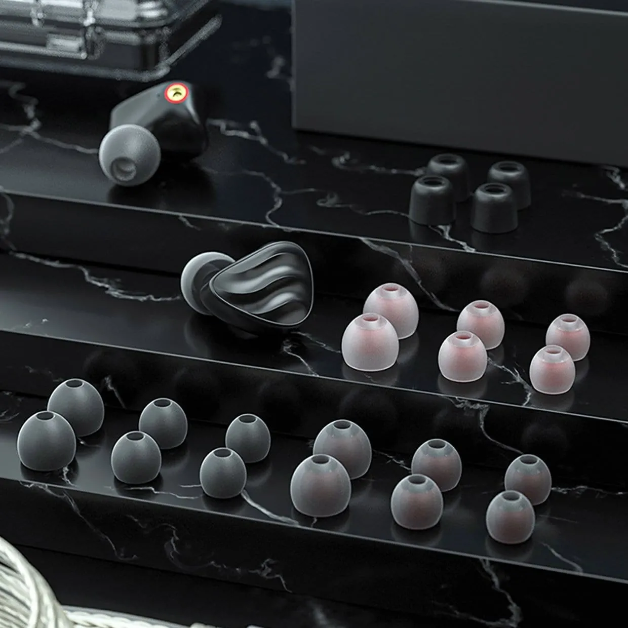 FiiO FH3 Hybrid In-Ear Earphones