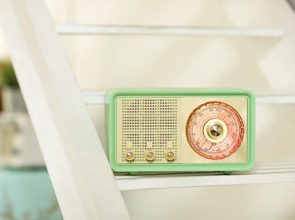 MUZEN Original 3 Ⅲ Vintage Multimedia FM/AM Radio Bluetooth Speaker