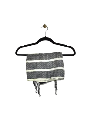 UNBRANDED Women Scarves Regular fit in Gray - S